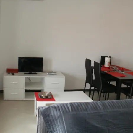 Appartamento With Parking Space - 7234