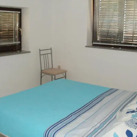 Apartments With A Parking Space Fazana - 7234 Apartment Fazana