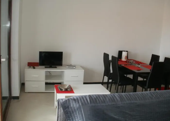 Apartman With Parking Space - 7234